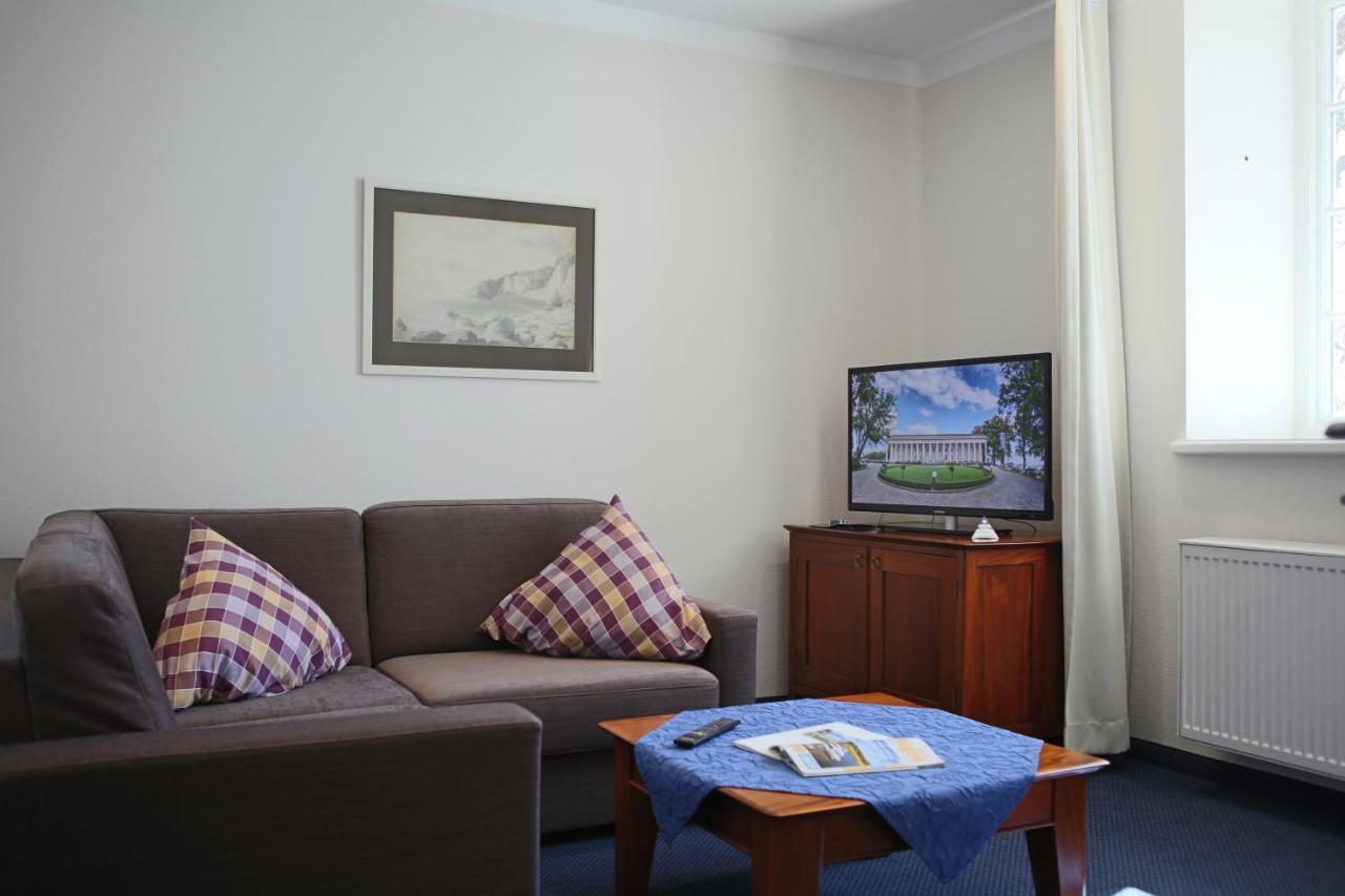 Hotel Badehaus Goor Putbus Exterior photo